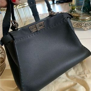 % 100 authentic Fendi Peekaboo Bag